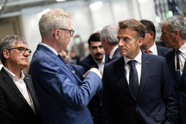 French President Emmanuel Macron visits the Vorwerk factory, which manufactures Thermomix kitchen appliances, as part of the Choose France Days in Donnemain Saint Mames, central France, May 29, 2026 Donnemain Saint Mames France  Copyright: xGrÃ goirexCampione Pool BestimagexGrÃ goirexCampione Pool Bestimagex