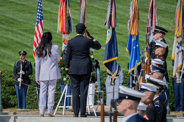 May 29, 2026, Arlington, Virginia, United States: A ceremonial wreath is laid at the gravesite of President JOHN F. KENNEDY during a wreath-laying ceremony marking what would have been his 109th birthday at Arlington National Cemetery. Arlington United States - ZUMAk206 20260529_znp_k206_010 Copyright: xMattxKaminskyx