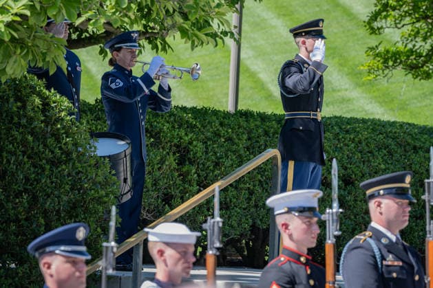 May 29, 2026, Arlington, Virginia, United States: A ceremonial wreath is laid at the gravesite of President JOHN F. KENNEDY during a wreath-laying ceremony marking what would have been his 109th birthday at Arlington National Cemetery. Arlington United States - ZUMAk206 20260529_znp_k206_012 Copyright: xMattxKaminskyx