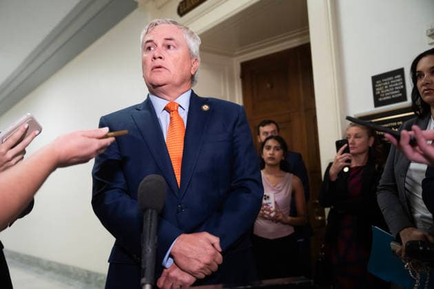 Bondi Deposition TW UNITED STATES - MAY 29: Chairman James Comer, R-Ky., talks with reporters before former Attorney General Pam Bondi sat for House Oversight and Government Reform Committee deposition about the Jeffrey Epstein files, in Rayburn building on Friday, May 29, 2026. (Tom Williams CQ Roll Call) Washington DC United States EDITORIAL USE ONLY Copyright: x2026xCQ-RollxCall,xInc.x TomxWilliamsx rollcallpix171263