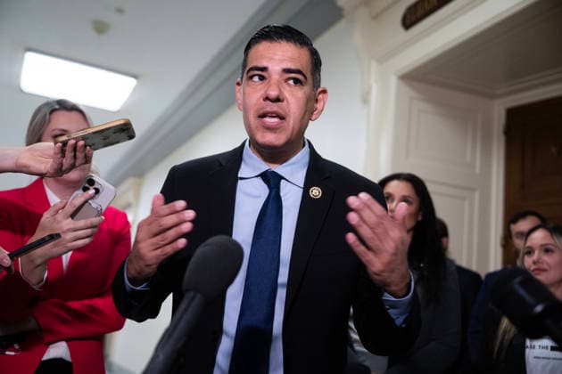 Bondi Deposition TW UNITED STATES - MAY 29: Ranking member Rep. Robert Garcia, D-Calif., speaks with reporters before former Attorney General Pam Bondi sat for a House Oversight and Government Reform Committee deposition about the Jeffrey Epstein files, in Rayburn building on Friday, May 29, 2026. (Tom Williams CQ Roll Call) Washington DC United States EDITORIAL USE ONLY Copyright: x2026xCQ-RollxCall,xInc.x TomxWilliamsx rollcallpix171268