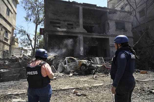 Heavy damage reported in southern Lebanon after strikes in Tyre TYRE, LEBANON - MAY 29: Buildings and structures suffer extensive damage after strikes carried out during the second day of Eid al-Adha, in the city of Tyre, southern Lebanon, on May 29, 2026. Houssam Shbaro Anadolu Tyre Lebanon. Editorial use only. Please get in touch for any other usage.  Copyright: x2026xAnadoluxHoussamxShbarox