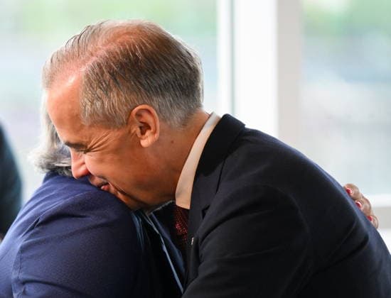 May 29, 2026, Ottawa, On, Canada: Prime Minister Mark Carney embraces former Governor General Mary Simon at an event celebrating her legacy and announcing funding to the Rideau Hall foundation in her name in Ottawa, on Friday, May 29, 2026. Ottawa Canada  - ZUMAc35_ 20260529_zaf_c35_018 Copyright: xTimxAustenx