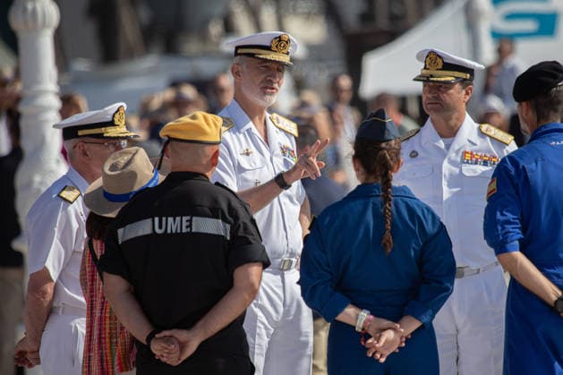 The King presides over the naval review and the dynamic exhibition on the occasion of the Armed Forces Day King Felipe VI c during the naval review and the dynamic exhibition on the occasion of the Armed Forces Day, on May 29, 2026, in Vigo, Pontevedra, Galicia Spain On the occasion of the Armed Forces Day 2026, the King presided over the naval review in which ships of the Navy and the Civil Guard sailed along the Vigo estuary and then moved to Samil Beach to attend the dynamic exhibition of naval air capabilities, which included maneuvers by the means of the Army, the Navy, the Spanish Army, the Spanish Civil Guard, the Spanish Air Force and the Spanish Navy, the Navy, the Air and Space Army, the Civil Guard and the Military Emergency Uni  Copyright: xAdrianxIragox 7559268