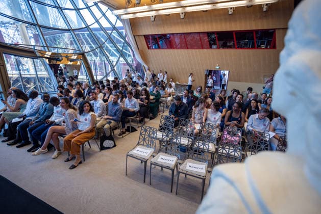 Welcoming Ceremony for French Citizenship At Eiffel Tower - Paris People obtaining French citizenship at the Eiffel tower during the welcoming ceremony for French citizenship chaired by Mrs.Marie Pierre Vedrenne, Minister Delegate to the Minister of the Interior, in charge of Citizenship Paris, France May 29, 2026. Photo by Franck Derouda ABACAPRESS.COM Paris Eiffel Tower France  Copyright: xFranckxDerouda ABACAx