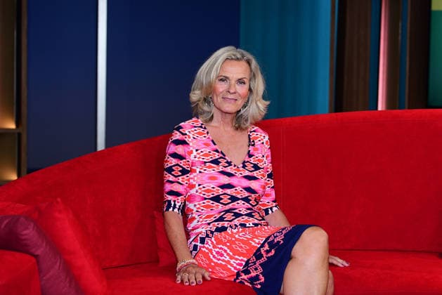 Andrea L Arronge zu Gast in der Sendung DAS Rote Sofa! (NDR) am 29.05.2026 in Hamburg Andrea L Arronge during the Das Rote Sofa tv show at NDR Studios on May 29, 2026 in Hamburg, Germany Andrea L Arronge zu Gast bei Das Rote Sofa in Hamburg (NDR) *** Andrea L Arronge as a guest on the program DAS Rote Sofa NDR on 29 05 2026 in Hamburg Andrea L Arronge during the Das Rote Sofa tv show at NDR Studios on May 29, 2026 in Hamburg, Germany Andrea L Arronge as a guest on Das Rote Sofa in Hamburg NDR 