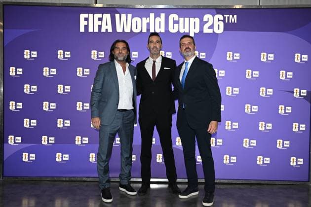 IPA85166958 - Rome : Olympic Stadium Press Room . Presentation FIFA World Cup 2026 . In the photo : Lele Adani,Alessandro Antinelli,Andrea Stramaccioni  Copyright: xMaurizioxD Avanzox xMaurizioxDxAvanzox 85166958