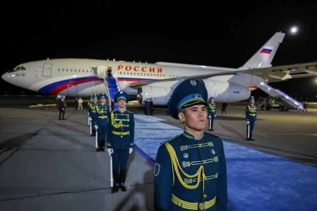 KAZAKHSTAN, ASTANA - MAY 29, 2026: Honour guard soldiers take part in a farewell ceremony for Russia s President Vladimir Putin at a city airport. Alexander Kazakov Russian Presidential Press and Information Office TASS  93177290