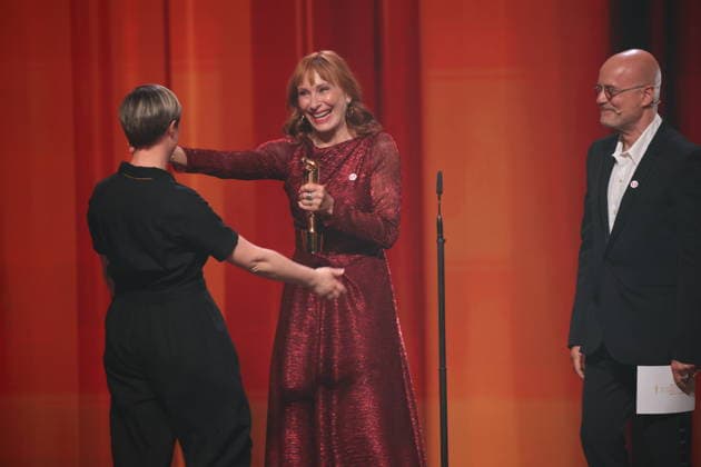 DEUTSCHER FILMPREIS 2026 - SHOW Christian Berkel & Andrea Sawatzki Laudatoren und Evelyn Rack Â· IN DIE SONNE SCHAUEN BESTER SCHNITT bei der Verleihung DEUTSCHER FILMPREIS 2026 in Berlin *** GERMAN FILM AWARD 2026 SHOW Christian Berkel Andrea Sawatzki Laudators and Evelyn Rack Â- IN DIE SONNE SCHAUEN BESTER SCHNITT at the GERMAN FILM AWARD 2026 ceremony in Berlin Copyright: xEventpressxFuhrx