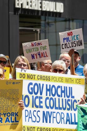 No Police and ICE Collusion Protest New York, NY- May 29: No Police and ICE Collusion Protest in front Of Gov. Kathy Hochul Midtown Office on May 29, 2026 Credit: Camara Porter AdMedia EDITORIAL USE ONLY  Copyright: xx AdMediax admphotostwo993091