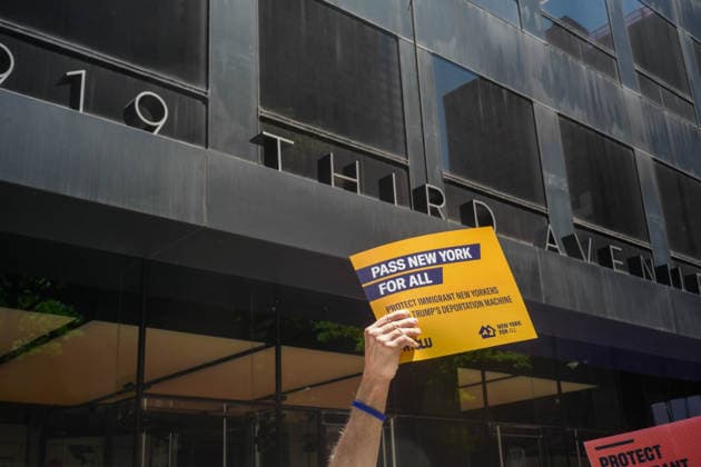 No Police and ICE Collusion Protest New York, NY- May 29: No Police and ICE Collusion Protest in front Of Gov. Kathy Hochul Midtown Office on May 29, 2026 Credit: Camara Porter AdMedia EDITORIAL USE ONLY  Copyright: xx AdMediax admphotostwo993112