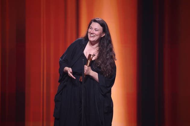 DEUTSCHER FILMPREIS 2026 - SHOW Mascha Schilinski - BESTE REGIE bei der Verleihung DEUTSCHER FILMPREIS 2026 in Berlin *** GERMAN FILM AWARD 2026 SHOW Mascha Schilinski BEST DIRECTOR at the GERMAN FILM AWARD 2026 ceremony in Berlin Copyright: xEventpressxFuhrx