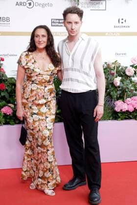29.05.2026, Barbara Philipp, Jonathan Berlin, bei der Verleihung des Deutscher Filmpreis, 2026, Lola, in Berlin, Roter Teppich, *** 29 05 2026, Barbara Philipp, Jonathan Berlin, at the award ceremony of the German Film Award, 2026, Lola, in Berlin, Red Carpet,