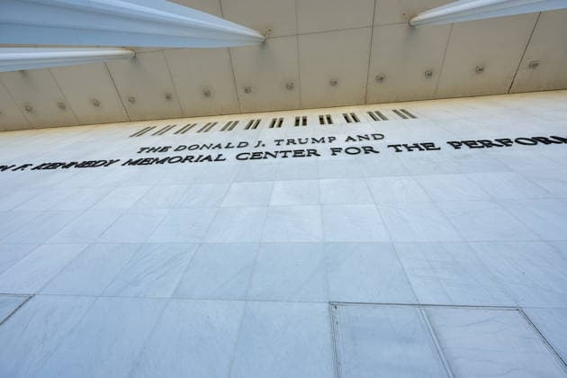May 29, 2026, Washington, Disitrict Of Columbia, United States: Exterior view of the John F. Kennedy Center for the Performing Arts in Washington, D.C. A federal judge ordered President DONALD TRUMP s name be removed from the building, ruling that only Congress has the authority to rename the institution. Washington United States - ZUMAk206 20260529_znp_k206_040 Copyright: xMattxKaminskyx