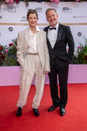 ABB FILMPREIS- Vicky Krieps und Florian Gallenberger zu Gast auf dem roten Teppich bei der Verleihung des Deutschen Filmpreis Lola 26 am Palais am Funkturm am 29.05.2026 in Berlin Berlin Deutschland *** ABB FILMPREIS Vicky Krieps and Florian Gallenberger as guests on the red carpet at the German Film Award Lola 26 ceremony at Palais am Funkturm on 29 05 2026 in Berlin Berlin Germany