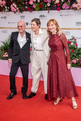 ABB FILMPREIS- Christian Berkel, Vicky Krieps und Andrea Sawatzki zu Gast auf dem roten Teppich bei der Verleihung des Deutschen Filmpreis Lola 26 am Palais am Funkturm am 29.05.2026 in Berlin Berlin Deutschland *** ABB FILMPREIS Christian Berkel, Vicky Krieps and Andrea Sawatzki as guests on the red carpet at the German Film Award Lola 26 ceremony at Palais am Funkturm on 29 05 2026 in Berlin Berlin Germany