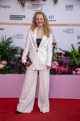 ABB FILMPREIS- Kya-Celina Barucki zu Gast auf dem roten Teppich bei der Verleihung des Deutschen Filmpreis Lola 26 am Palais am Funkturm am 29.05.2026 in Berlin Berlin Deutschland *** ABB FILMPREIS Kya Celina Barucki on the red carpet at the German Film Award Ceremony Lola 26 at Palais am Funkturm on May 29, 2026 in Berlin Berlin Germany