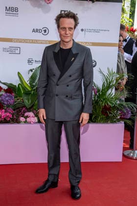 ABB FILMPREIS- August Diehl zu Gast auf dem roten Teppich bei der Verleihung des Deutschen Filmpreis Lola 26 am Palais am Funkturm am 29.05.2026 in Berlin Berlin Deutschland *** ABB FILMPREIS August Diehl on the red carpet at the German Film Award Lola 26 ceremony at Palais am Funkturm on 29 05 2026 in Berlin Berlin Germany