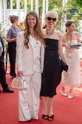 ABB FILMPREIS- Nina Eichinger und Katja Eichinger zu Gast auf dem roten Teppich bei der Verleihung des Deutschen Filmpreis Lola 26 am Palais am Funkturm am 29.05.2026 in Berlin Berlin Deutschland *** ABB FILMPREIS Nina Eichinger and Katja Eichinger as guests on the red carpet at the German Film Award Lola 26 ceremony at Palais am Funkturm on 29 05 2026 in Berlin Berlin Germany