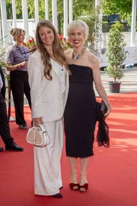 ABB FILMPREIS- Nina Eichinger und Katja Eichinger zu Gast auf dem roten Teppich bei der Verleihung des Deutschen Filmpreis Lola 26 am Palais am Funkturm am 29.05.2026 in Berlin Berlin Deutschland *** ABB FILMPREIS Nina Eichinger and Katja Eichinger as guests on the red carpet at the German Film Award Lola 26 ceremony at Palais am Funkturm on 29 05 2026 in Berlin Berlin Germany