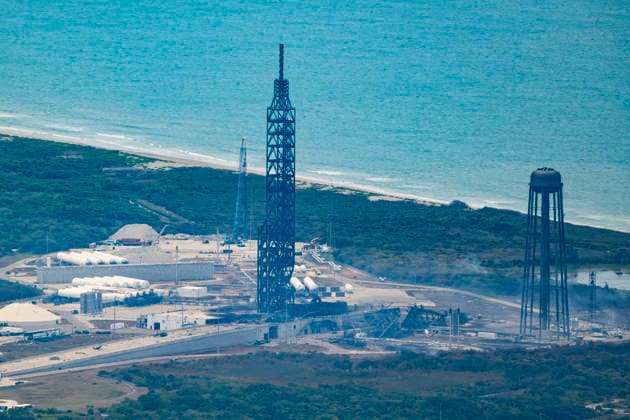 May 29, 2026, Cape Canaveral, Florida, USA: In an aerial view, the destroyed launch pad of Blue Origin on May 29, 2026 in Cape Canaveral Space Force Station, Florida. TheNew Glenn rocket exploded during a static fire test conducted at 9:00 p.m. EDT on May 28, 2026 ahead of its planned launch. Cape Canaveral USA - ZUMAb268 20260529_znp_b268_006 Copyright: xJenniferxBriggsx