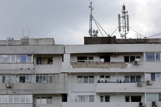 (260529) -- GALATI, May 29, 2026 -- This photo shows the residential apartment building damaged by a Russian drone in Galati, Romania, May 29, 2026. At least two people were injured after a drone struck a residential apartment building in Galati, Romania, near the border with Ukraine, local media reported Friday. (Photo by Xinhua) ROMANIA-GALATI-DRONE CristianxCristel 