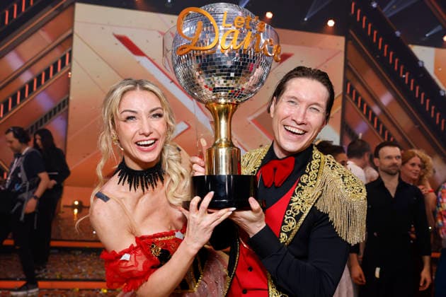 Sängerin Anna-Carina Woitschack und Tänzer Evgeny Vinokurov siegen im Finale der 19. Staffel der RTL-Tanzshow Lets Dance im Coloneum und sind Dancing Star 2026. Köln, 29.05.2026 NRW Deutschland *** Singer Anna Carina Woitschack and dancer Evgeny Vinokurov win the final of the 19th season of the RTL dance show Lets Dance at the Coloneum and are Dancing Star 2026 Cologne, 29 05 2026 NRW Germany Copyright: xChristophxHardtx
