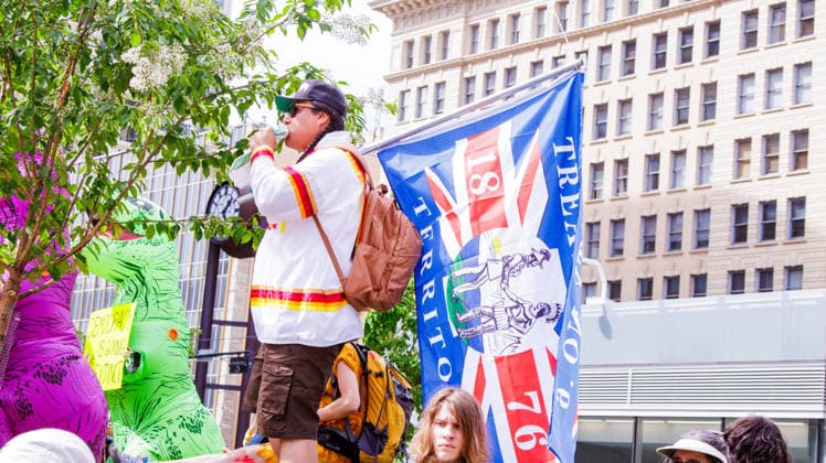 Fight Back Rally in Downtown Edmonton, Canada - 29 May 2026 Members of the indigenous community are represented at the demonstration march through the streets of Downtown Edmonton to protest the Actions of the Provincial United Conservative Party Government. Downtown Edmonton Canada Copyright: xRonxPalmerx xSOPAxImagesx 2026_05_29Fightbackrally825271