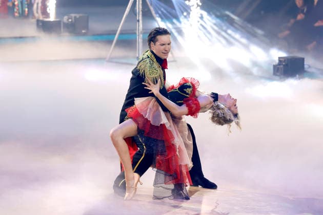 Sängerin Anna-Carina Woitschack und Tänzer Evgeny Vinokurov siegen im Finale der 19. Staffel der RTL-Tanzshow Lets Dance im Coloneum und sind Dancing Star 2026. Köln, 29.05.2026 NRW Deutschland *** Singer Anna Carina Woitschack and dancer Evgeny Vinokurov win the final of the 19th season of the RTL dance show Lets Dance at the Coloneum and are Dancing Star 2026 Cologne, 29 05 2026 NRW Germany Copyright: xChristophxHardtx