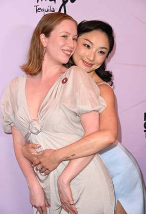 Critics Choice Association™s Annual Celebration of LGBTQ+ Cinema and TV Hannah Einbinder and Poppy Liu arriving to The Critics Choice Association™s 3rd Annual Celebration of LGBTQ+ Cinema and Television held at the Four Seasons Hotel Los Angeles on May 29, 2026 in Los Angeles, CA. Los Angeles Four Seasons Hotel Los Angeles at Beverly Hills California USA Copyright: xLeexWattx xAFF-USA.COMx