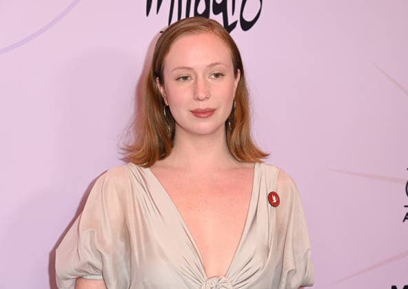 Critics Choice Association™s Annual Celebration of LGBTQ+ Cinema and TV Hannah Einbinder arriving to The Critics Choice Association™s 3rd Annual Celebration of LGBTQ+ Cinema and Television held at the Four Seasons Hotel Los Angeles on May 29, 2026 in Los Angeles, CA. Los Angeles Four Seasons Hotel Los Angeles at Beverly Hills California USA Copyright: xLeexWattx xAFF-USA.COMx