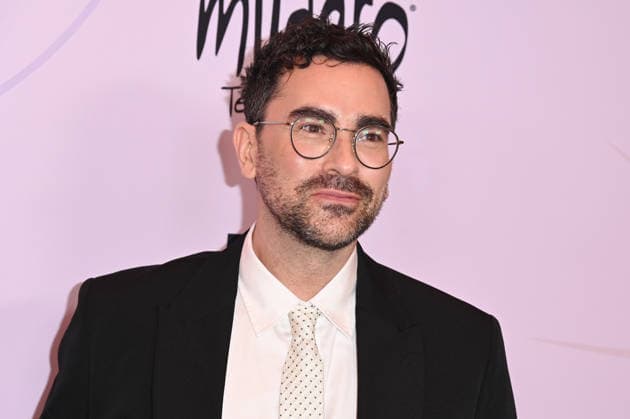 Critics Choice Association™s Annual Celebration of LGBTQ+ Cinema and TV Dan Levy arriving to The Critics Choice Association™s 3rd Annual Celebration of LGBTQ+ Cinema and Television held at the Four Seasons Hotel Los Angeles on May 29, 2026 in Los Angeles, CA. Los Angeles Four Seasons Hotel Los Angeles at Beverly Hills California USA Copyright: xLeexWattx xAFF-USA.COMx