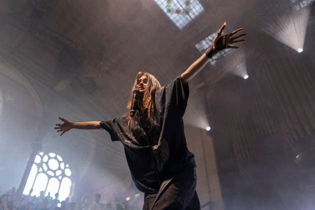Sofia Isella performs at Manchester Albert Hall Sofia Isella performs at Albert Hall, Manchester, England, 29th May 2026, Credit:Mike Gray MIKE GRAY - B4227 Avalon  Copyright: xMikexGrayx xMIKExGRAYx-xB4227x xAvalonx 1106552230