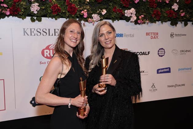Maike Kiefer und Cosima Vellenzer bei der Deutscher Filmpreis Verleihung am 29.05.2026 in Berlin Maike Kiefer and Cosima Vellenzer during the 76h Lola - German Film Award at Theater am Potsdamer Platz on May 29, 2026 in Berlin, Germany Deutscher Filmpreis in Berlin - Aftershowparty *** Maike Kiefer and Cosima Vellenzer at the German Film Award ceremony on 29 05 2026 in Berlin Maike Kiefer and Cosima Vellenzer during the 76h Lola German Film Award at Theater am Potsdamer Platz on May 29, 2026 in Berlin, Germany German Film Award in Berlin Aftershowparty 