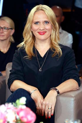 Elisa Hoven bei der Aufzeichnung der NDR Talk Show im NDR Fernsehstudio Lokstedt. Hamburg, 29.05.2026 *** Elisa Hoven at the recording of the NDR Talk Show in the NDR television studio Lokstedt Hamburg, 29 05 2026 Foto:xH.xHartmannx xFuturexImagex ndr_talk2905_6543
