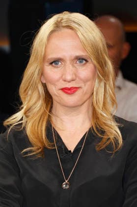 Elisa Hoven bei der Aufzeichnung der NDR Talk Show im NDR Fernsehstudio Lokstedt. Hamburg, 29.05.2026 *** Elisa Hoven at the recording of the NDR Talk Show in the NDR television studio Lokstedt Hamburg, 29 05 2026 Foto:xH.xHartmannx xFuturexImagex ndr_talk2905_6545