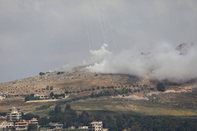 Israeli army continues air strikes on Lebanon s Nabatieh despite ceasefire NABATIEH, LEBANON - MAY 30: A view of smoke rising from the area following Israeli air strikes targeting the village of Yohmor and Mount Ali al-Tahir in Nabatieh Governorate, southern Lebanon, on May 30, 2026. The Israeli army continued to carry out air strikes on various towns in Nabatieh, violating the ceasefire agreement. Ramiz Dallah Anadolu Nabatieh Lebanon. Editorial use only. Please get in touch for any other usage.  Copyright: x2026xAnadoluxRamizxDallahx