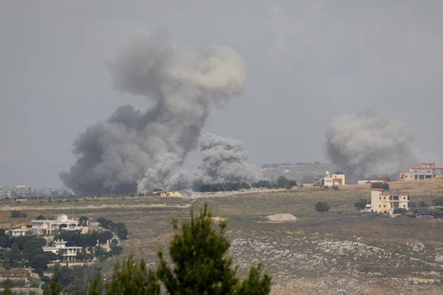 Israeli army continues air strikes on Lebanon s Nabatieh despite ceasefire NABATIEH, LEBANON - MAY 30: A view of smoke rising from the area following Israeli air strikes targeting the village of Yohmor and Mount Ali al-Tahir in Nabatieh Governorate, southern Lebanon, on May 30, 2026. The Israeli army continued to carry out air strikes on various towns in Nabatieh, violating the ceasefire agreement. Ramiz Dallah Anadolu Nabatieh Lebanon. Editorial use only. Please get in touch for any other usage.  Copyright: x2026xAnadoluxRamizxDallahx