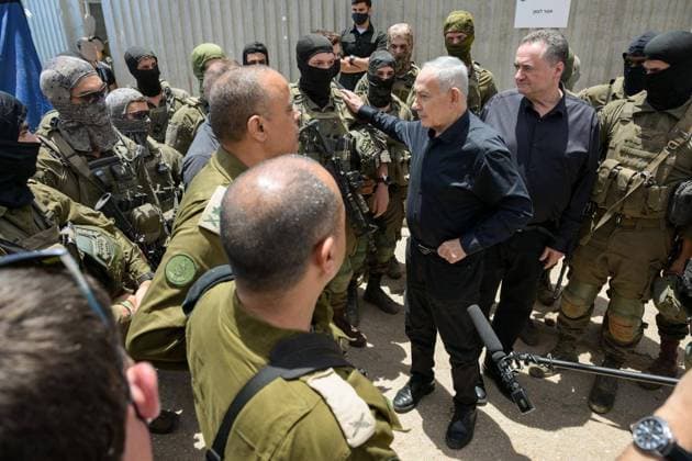 Netanyahu Visits Israeli Forces on Northern Border Israeli Prime Minister Benjamin Netanyahu visits the 36th Division along Israel’s northern border, accompanied by Israeli Defense Minister Israel Katz and Deputy Chief of Staff Maj. Gen. Tamir Yadai, on May 30, 2026. Netanyahu and Katz received briefings from Northern Command chief Maj. Gen. Rafi Milo and 36th Division commander Brig. Gen. Yiftach Norkin on military activities in Lebanon and met with field brigade commanders. Photo by Israeli Prime Minister Office apaimages Israel’s northern border Israel’s northern border Palestinian Territory 300526_Jerusalem_IPMO_00(1) Copyright: xapaimagesxIsraelixPrimexMinisterxOfficex xapaimagesx