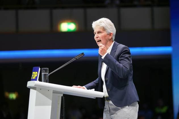 Berlin, Deutschland, 30.05.2026: Estrel: 77. Bundesparteitag der FDP: Marie-Agnes Strack-Zimmermann hält eine Rede und bewirbt sich für den Parteivorsitz *** Berlin, Germany, 30 05 2026 Estrel 77 Federal Party Conference of the FDP Marie Agnes Strack Zimmermann gives a speech and applies for the party chairmanship Copyright: xdtsxNachrichtenagenturx dts_121175