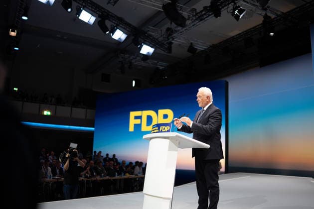 Deutschland: Berlin, FDP, Freie Demokraten, Bundesparteitag, Kampfkandidatur, Wolfgang Kubicki *** Germany Berlin, FDP, Free Democrats, Federal Party Conference, Candidacy, Wolfgang Kubicki Copyright: xMilenaxRadatzx