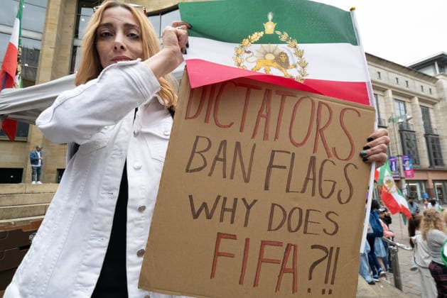 May 30, 2026, Glasgow, Scotland, UK: Members of Scotlands Iranian community opposed to the Islamic regime held a demonstration highlighting alleged human rights abuses against political prisoners, as well as the regimes use of capital punishment. The protest mainly focused on the treatment of those imprisoned following demonstrations in Iran earlier this year, while also acknowledging the recent partial restoration of internet access in the country. Glasgow UK - ZUMAs357 20260530_zip_s357_005 Copyright: xCameronxScottx