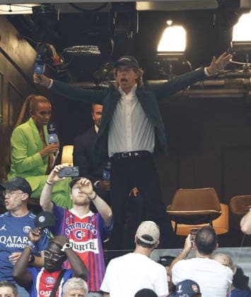 Mick Jagger and David Beckham at the 2026 Champions League final Paris Saint Germain PSG Arsenal FC at the Ferenc Puskas Stadium in Budapest on May 30, 2026 Cyril Moreau Bestimage Mick Jagger and David Beckham at the 2026 Champions League final Paris Saint Germain PSG Arsenal FC at the Ferenc Puskas Stadium in Budapest on May 30, 2026 Budapest Hungary  Copyright: xCYRILxMOREAUx xBESTIMAGExCYRILxMOREAUx xBESTIMAGEx