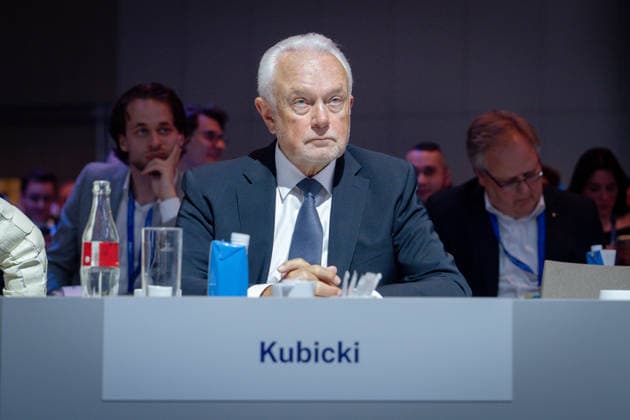 77. Ordentlicher Bundesparteitag, FDP, Berlin Berlin, FDP, 77. Ordentlicher Bundesparteitag, Freie Demokraten, Estrel, Bundesvorsitzender, Wolfgang Kubicki Berlin Berlin GER *** 77 Ordinary Federal Party Conference, FDP, Berlin Berlin, FDP, 77 Ordinary Federal Party Conference, Free Democrats, Estrel, Federal Chairman, Wolfgang Kubicki Berlin Berlin GER
