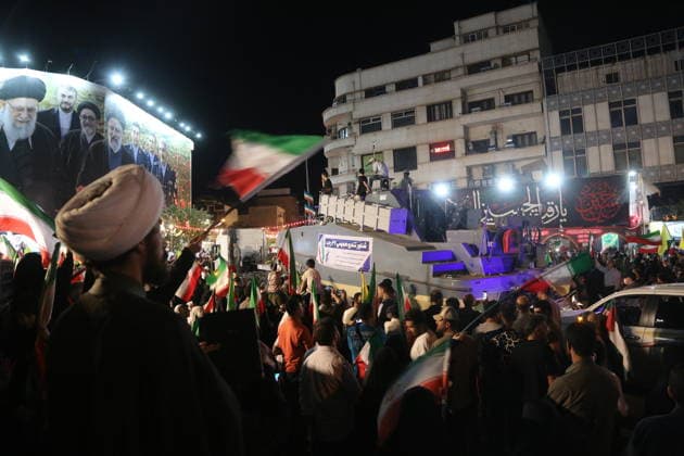 Thousands gather in Tehran to protest US and Israeli attacks TEHRAN, IRAN - MAY 30: Thousands of people gather at Revolution Square to protest against the attacks launched by the US and Israel on Iran, in Tehran, Iran, on May 30, 2026. Demonstrators carried Iranian flags and posters of the late Iranian Supreme Leader Ali Khamenei, who lost his life in the attacks, while chanting slogans against the US and Israel. Fatemeh Bahrami Anadolu Tehran Iran. Editorial use only. Please get in touch for any other usage.  Copyright: x2026xAnadoluxFatemehxBahramix