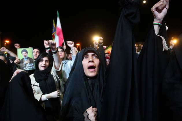 Thousands gather in Tehran to protest US and Israeli attacks TEHRAN, IRAN - MAY 30: Thousands of people gather at Revolution Square to protest against the attacks launched by the US and Israel on Iran, in Tehran, Iran, on May 30, 2026. Demonstrators carried Iranian flags and posters of the late Iranian Supreme Leader Ali Khamenei, who lost his life in the attacks, while chanting slogans against the US and Israel. Fatemeh Bahrami Anadolu Tehran Iran. Editorial use only. Please get in touch for any other usage.  Copyright: x2026xAnadoluxFatemehxBahramix