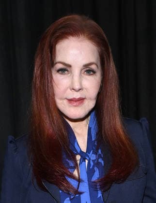 Hollywood Show - Los Angeles 2026 Priscilla Presley at the summer 2026 Hollywood Show held at the Marriott Burbank Airport Hotel on May 30 2026 in Burbank, CA. Burbank Los Angeles Marriott Burbank Airport Hotel California USA Copyright: xLisaxOConnorx xAFF-USA.comx