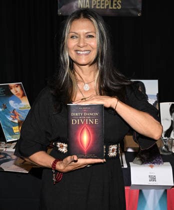 Hollywood Show - Los Angeles 2026 Nia Peeples at the summer 2026 Hollywood Show held at the Marriott Burbank Airport Hotel on May 30 2026 in Burbank, CA. Burbank Los Angeles Marriott Burbank Airport Hotel California USA Copyright: xLisaxOConnorx xAFF-USA.comx