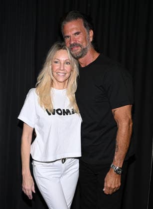 Hollywood Show - Los Angeles 2026 Heather Locklear and Lorenzo Lamas at the summer 2026 Hollywood Show held at the Marriott Burbank Airport Hotel on May 30 2026 in Burbank, CA. Burbank Los Angeles Marriott Burbank Airport Hotel California USA Copyright: xLisaxOConnorx xAFF-USA.comx