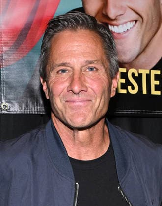 Hollywood Show - Los Angeles 2026 Rob Estes at the summer 2026 Hollywood Show held at the Marriott Burbank Airport Hotel on May 30 2026 in Burbank, CA. Burbank Los Angeles Marriott Burbank Airport Hotel California USA Copyright: xLisaxOConnorx xAFF-USA.comx
